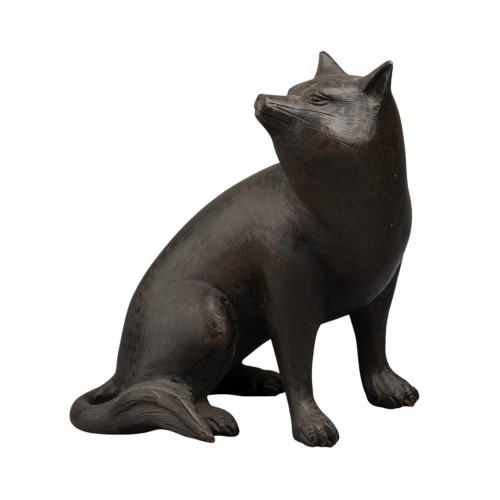 Bronze – A good model of a Tanuki, seated, Japan Meiji