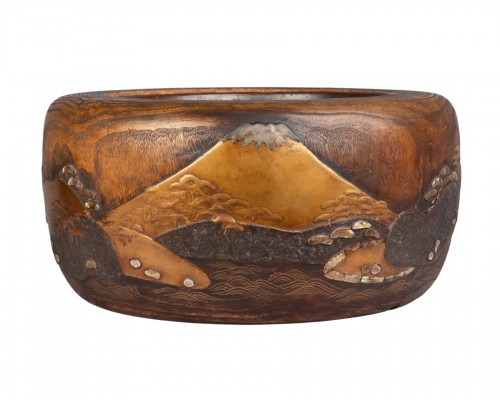 Hibachi by Ogata KORIN, Japan Edo Period, 17th century HUC Collection