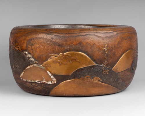 Hibachi by Ogata KORIN, Japan Edo Period, 17th century HUC Collection - Asian Works of Art Style 