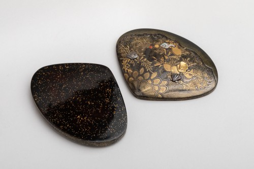 XIXe siècle - Ravissant petit Kogo formant coquillage, début XIXe