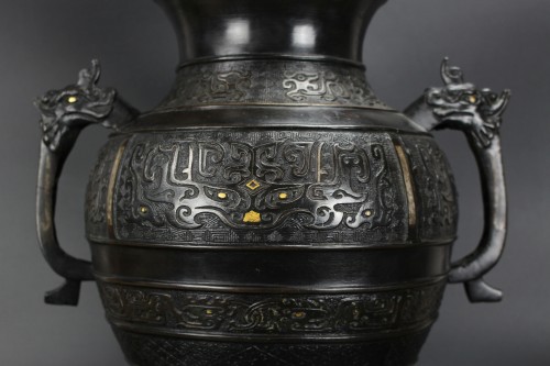 Chinese Bronze Vase 18th Century 19th Century Qing Dynasty  - Asian Works of Art Style 