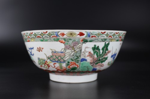 Antiquités - Bol en porcelaine chinoise de la famille verte, période Kangxi dynastie Qing