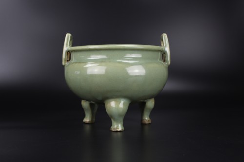 Brûleur d'encens tripode en céladon de Longquan (Chine) Encensoir de la dynastie Ming - Céramiques, Porcelaines Style 
