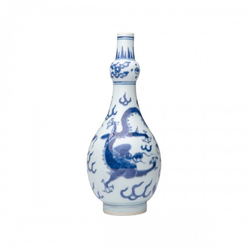 Vase chinois bleu et blanc à décor de « dragon », période Shunzhi (1644-1661)