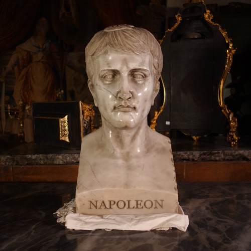 Antiquités - Bust of Napoleon in Carrara marble, after Chaudet