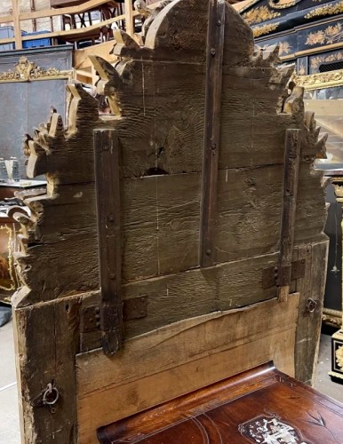 Antiquités - Grand miroir d’époque Régence à parecloses aux deux dorures