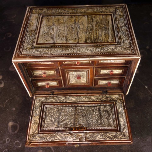 XVIIe siècle - Coffret « Moghol » Indo-Portugais, Inde de l’Ouest XVIIe siècle