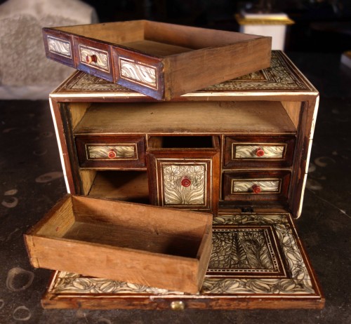  - Coffret « Moghol » Indo-Portugais, Inde de l’Ouest XVIIe siècle