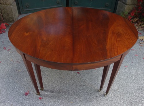 Large mahogany banquet table of Directoire period - Furniture Style Directoire