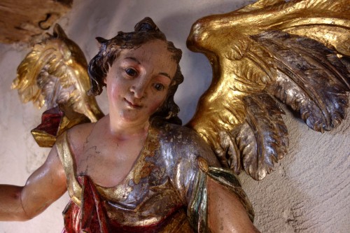 18th century - Statue of the Archangel Gabriel in gilded and polychrome wood