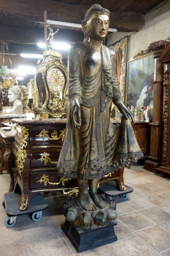 Antiquités - Important Bouddha Mandalay en bois sculpté, deux mètres environ