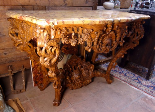 Mobilier Console - Console d'époque Régence en chêne clair, marbre brèche d’Alep