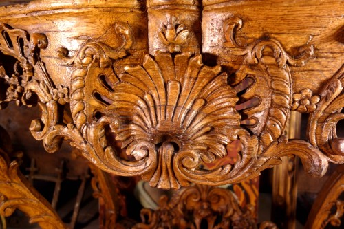 Console d'époque Régence en chêne clair, marbre brèche d’Alep - Méounes Antiquités