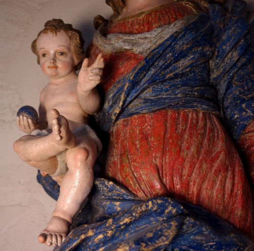 Antiquités - Grande statue en bois polychrome de la Vierge Immaculée