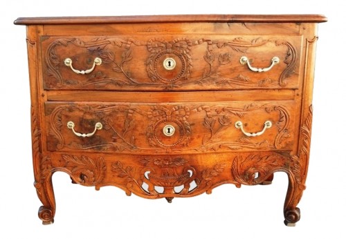 Provencal (Nimoise) 18th century commode