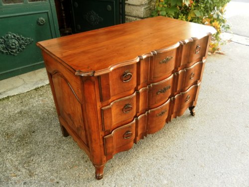 Louis XIV - 18th Century French commode or chest of drawers