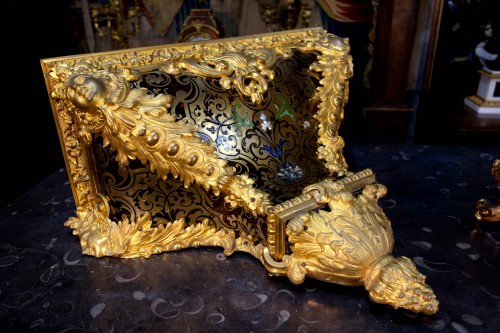 18th century - 18th C Cartel Boulle marquetry clock in gilt bronze