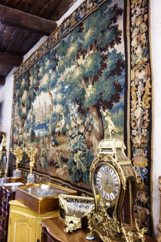 Antiquités - Grande Tapisserie d'Aubusson - Verdure aux échassiers, XVIIIe