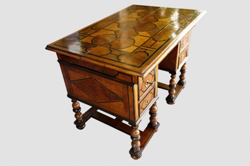 Bureau Mazarin à dessus brisé, fin XVIIe - Mobilier Style Louis XIV