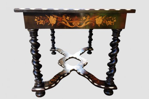  Mazarin table in blackened wood and marquetry in «Jasmin», end of the 19th - 