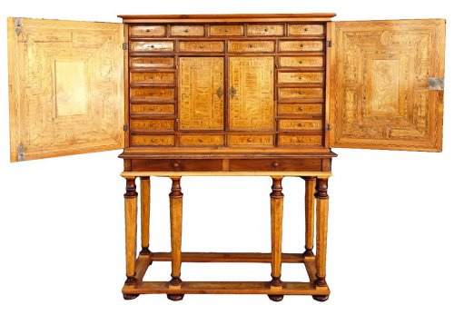 German cabinet, 17th century