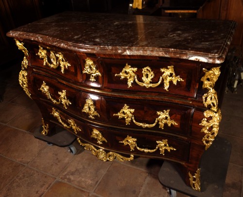 Tombeau chest of drawers attributed to Mathieu Criaerd - Louis XV