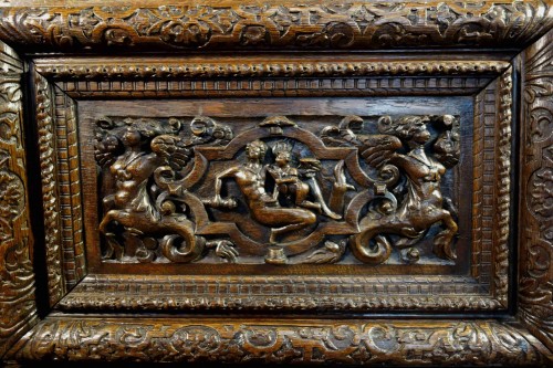 17th century - Large chest of the Second Renaissance with allegories of the four seasons