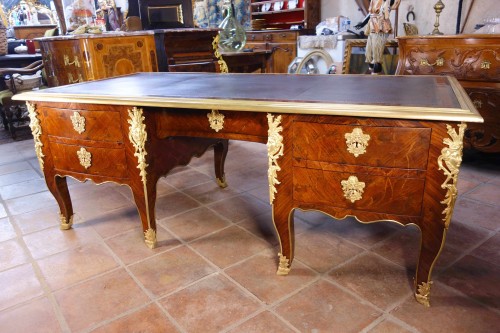 Large desk &quot;Face to Face&quot; in floral marquetry opening with 9 drawers - 