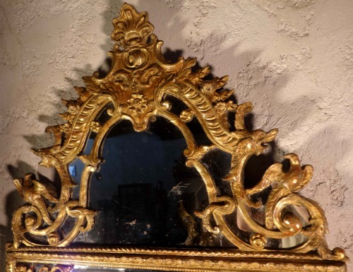 Miroirs, Trumeaux  - Grand miroir Régence à parcloses aux oiseaux