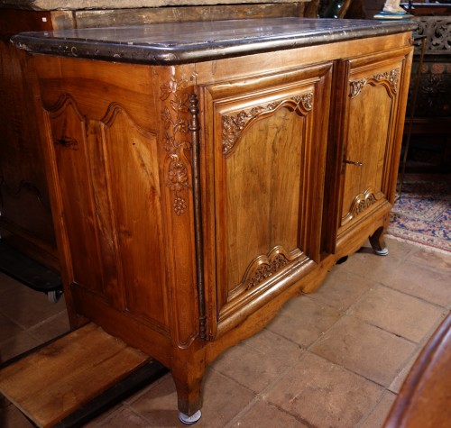 Furniture  - Lyonnais hunting buffet on legs