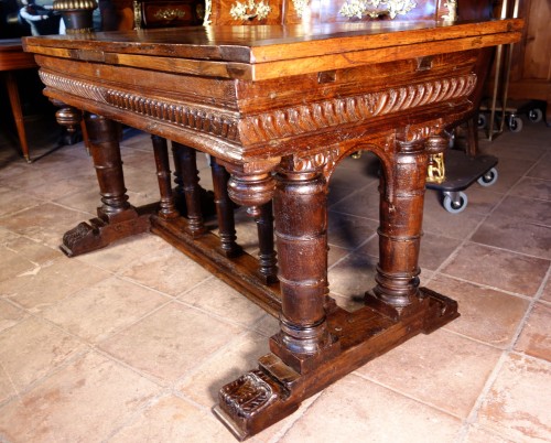 Second Renaissance &quot;portico&quot; table, after Jacques Androuet du Cerceau - 