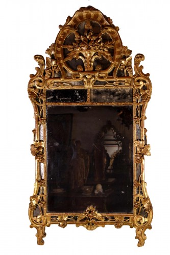 Grand miroir provençal de Beaucaire à pare closes en bois doré