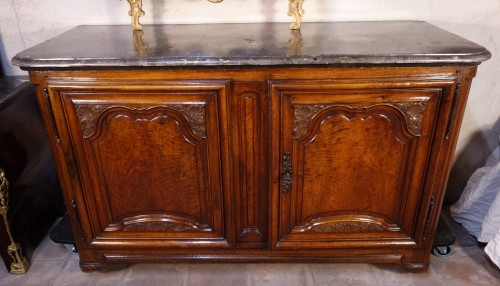 Large Lyonnais hunting buffet from the Regency period - Furniture Style French Regence