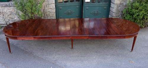 Antiquités - Large mahogany banquet table