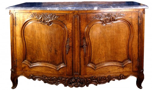 18th century French Provencal presentation buffet