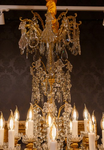 Luminaires Lustre - Baccarat - Lustre à 24 lumières en bronze ciselé et doré vers 1880