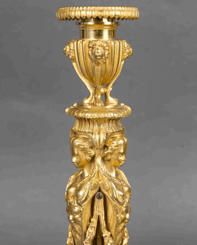 Restauration - Charles X - Paire de flambeaux en bronze doré d’après Jean-Démosthène Dugourc et François Rémond