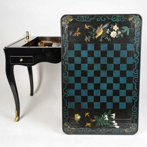 Table à jeux, échecs, dames et Tric-Trac en marqueterie et peinture époque Louis XV - MLD Antiquités