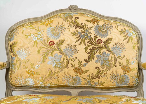 Sièges Canapé & Mobilier de Salon - Canapé d’époque Louis XV en hêtre laqué estampillé par Jean-Baptiste Delaunay