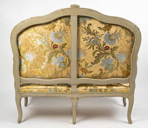 Antiquités - Canapé d’époque Louis XV en hêtre laqué estampillé par Jean-Baptiste Delaunay