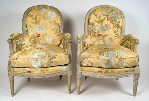 Paire de Bergères d’époque Louis XVI, Denis Jullienne maître en 1775 - Sièges Style Louis XVI