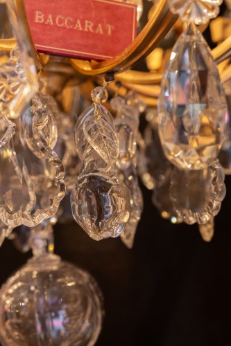 Antiquités - Baccarat, lustre de aux pots à feu en bronze doré et cristal taillé