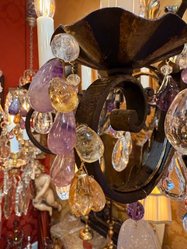 Antiquités - Lustre en fer forgé et doré décoré de cristal de roche et d'améthystes, vers 1870
