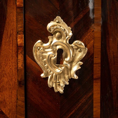 Louis XV Commoden by Bon Durand - 