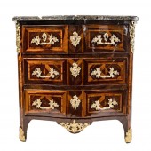 Commode d’époque Louis XV estampillée de Bon Durand