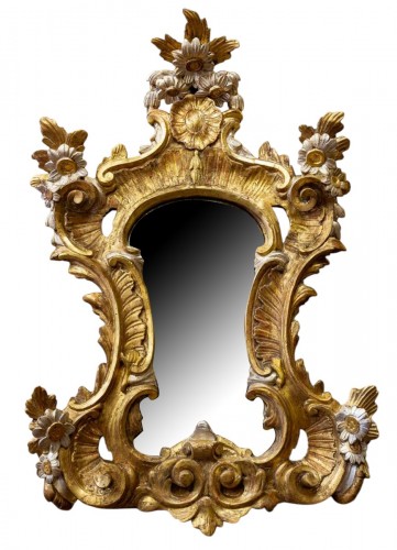 Important miroir en bois sculpté doré et argenté Italie milieu du XVIIIe siècle