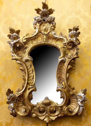 Large Italian mid-18th-century carved gilded and silvered wood mirror - Mirrors, Trumeau Style Louis XV