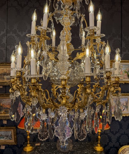 19th century - Large Gilt Bronze with Cut Crystal Chandelier by Baccarat