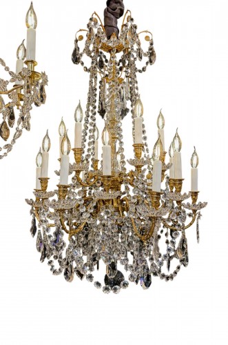 Baccarat- Eighteen Lights Chandelier in Chiseled and Gilded Bronze 