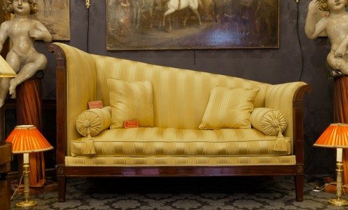 Large Empire Period Paumier or Sofa in Mahogany and Mahogany Veneer 1810 - Empire